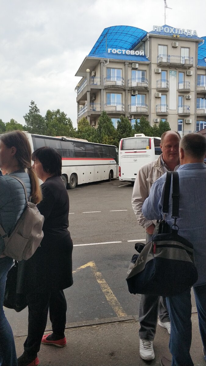 Автовокзал Анапы. Платформа.