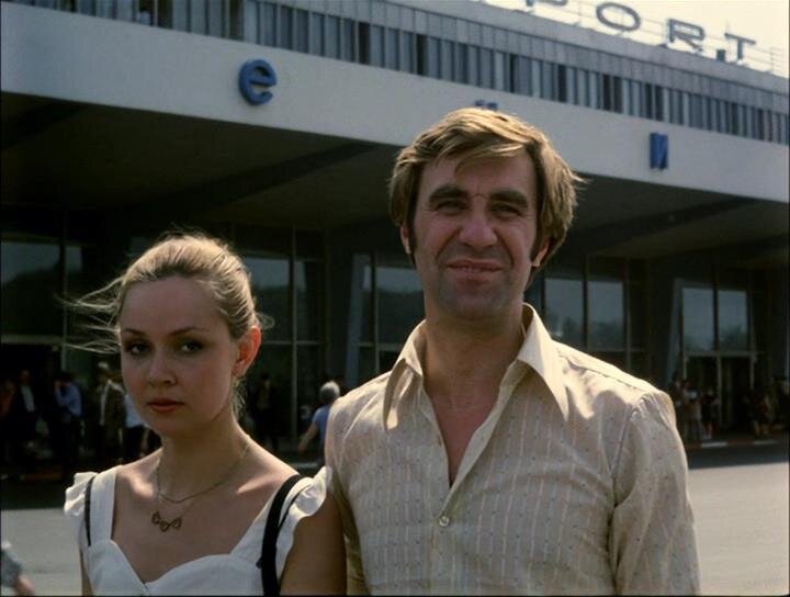 Кадры из фильма "Экипаж"