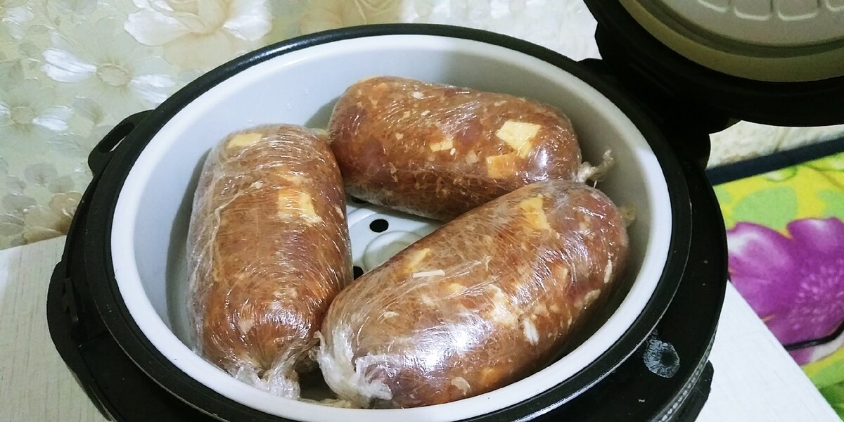 Колбаса с сыром домашняя