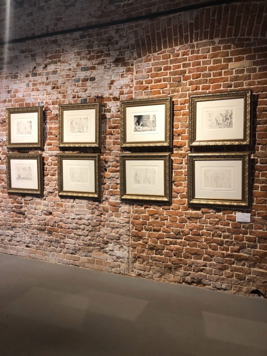 Серия акватинты «Великолепный рогоносец», 1968. Выставка Пабло Пикассо Международного Центра Искусств «Главный Проспект» , гор. Екатеринбург