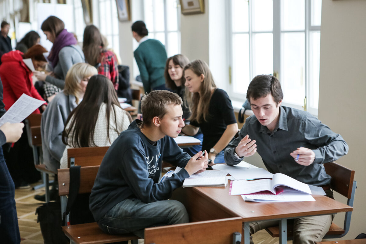 Поступление в ВУЗы Питера