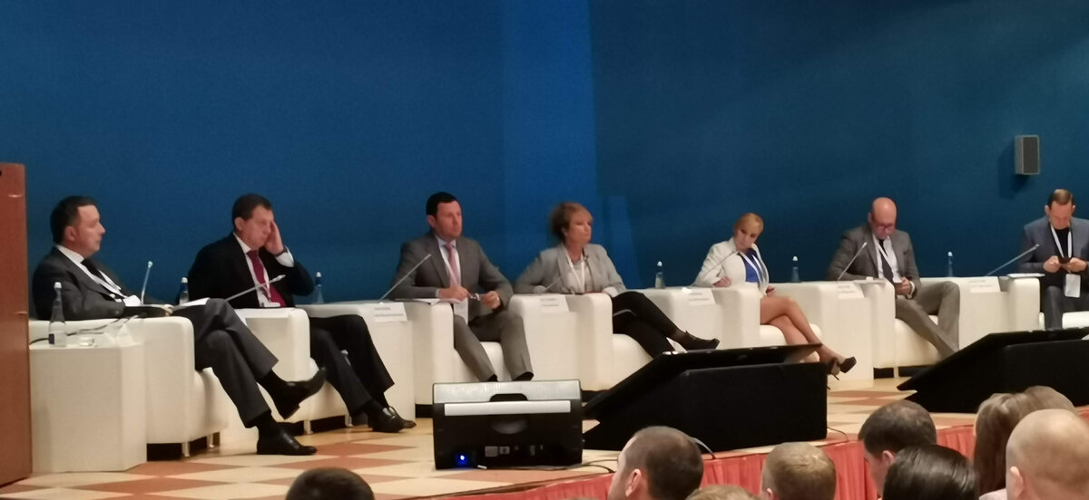 TAXI -2019, фото автора