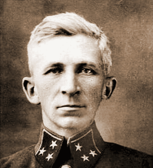 Генерал-лейтенант Юрий Владимирович Новосельский