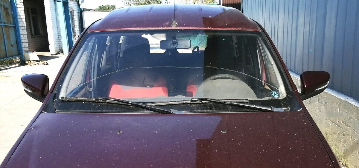 Фото зеркал установленных на Ларгусе