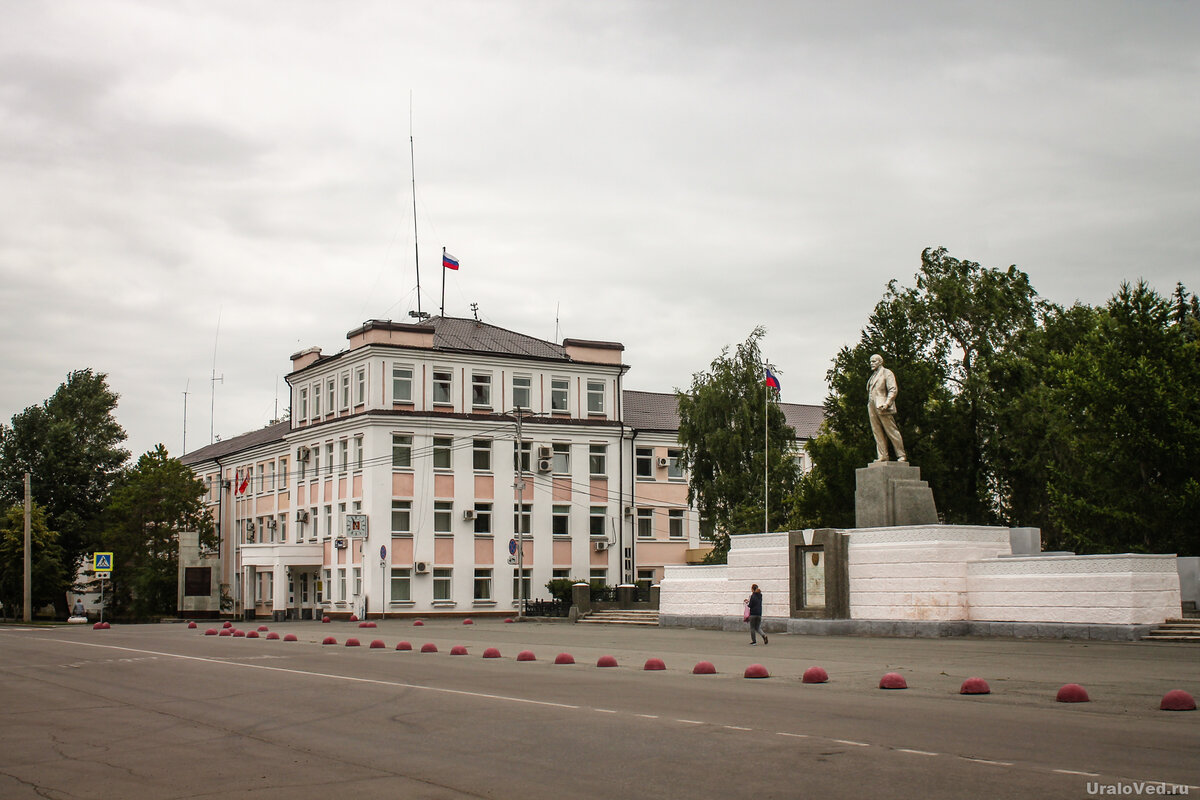 Год основания копейска. Площадь красных Партизан Копейск. Город Копейск Челябинской области. Администрация города Копейска. Здание администрация города Копейска.