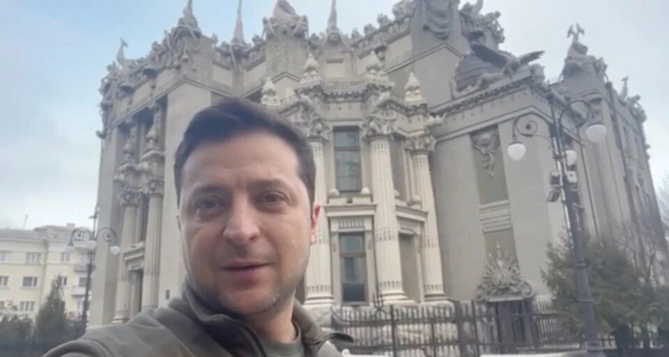 Добавьте ваше мнение о происходящем...