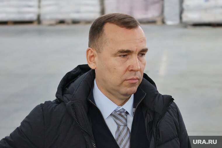    Губернатор Вадим Шумков проверил ремонт Кировского моста (архивное фото)