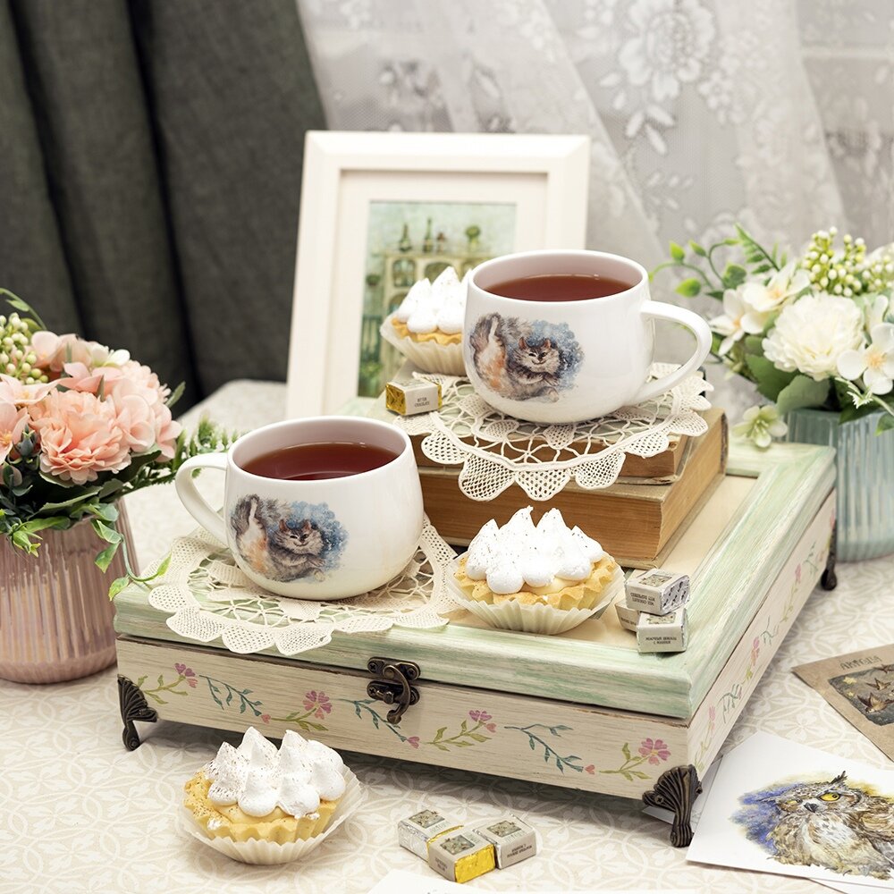 Фарфоровые чашки Cotus и BuboBubo, худ. Галина Егоренкова