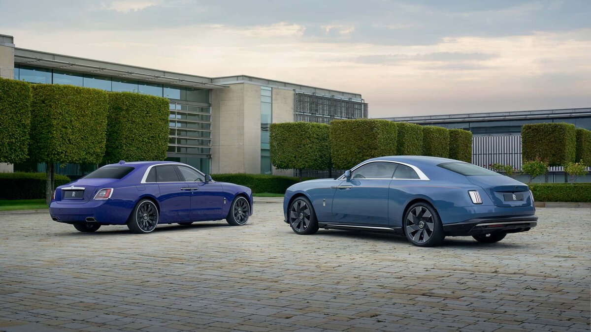 Rolls-Royce at Salon Prive 2023