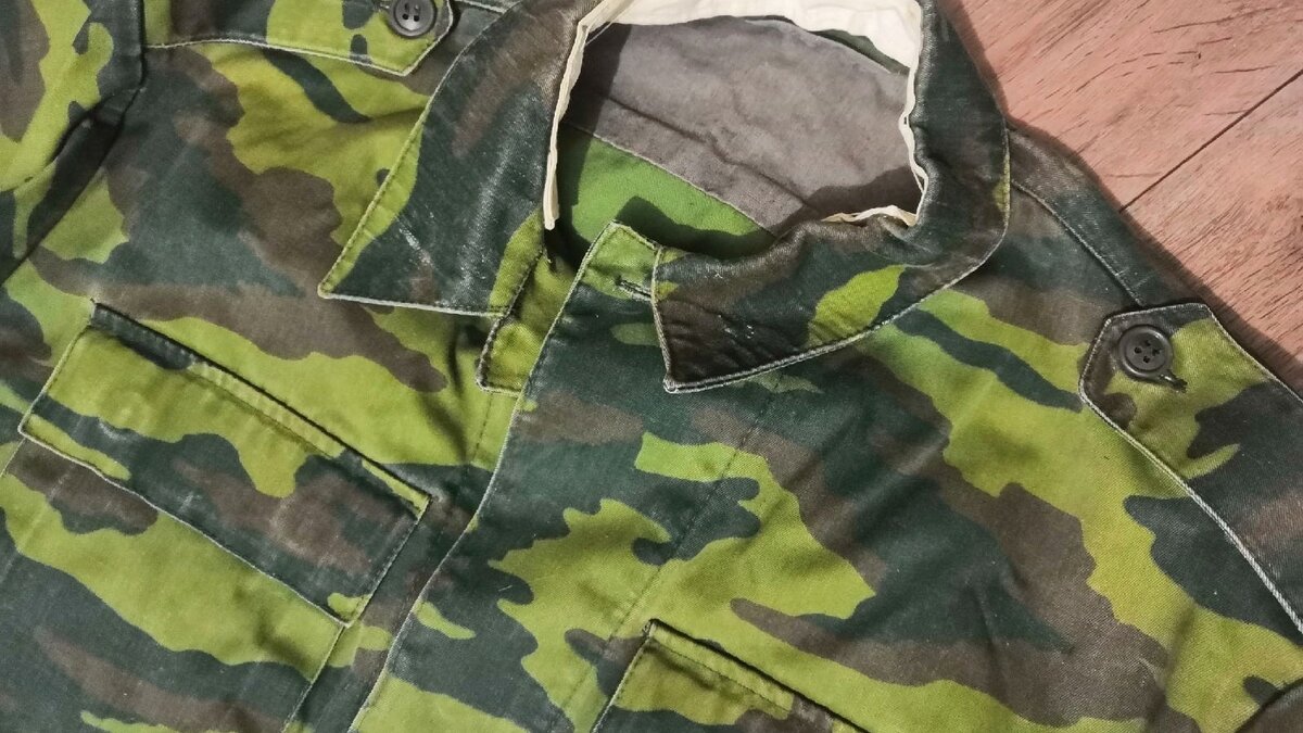     Жительница Нижнего Новгорода Мария Г. возмутилась, что учащимся в школе №172 выдали военную форму для участия в линейке. Ее сообщение появилось в соцсети.