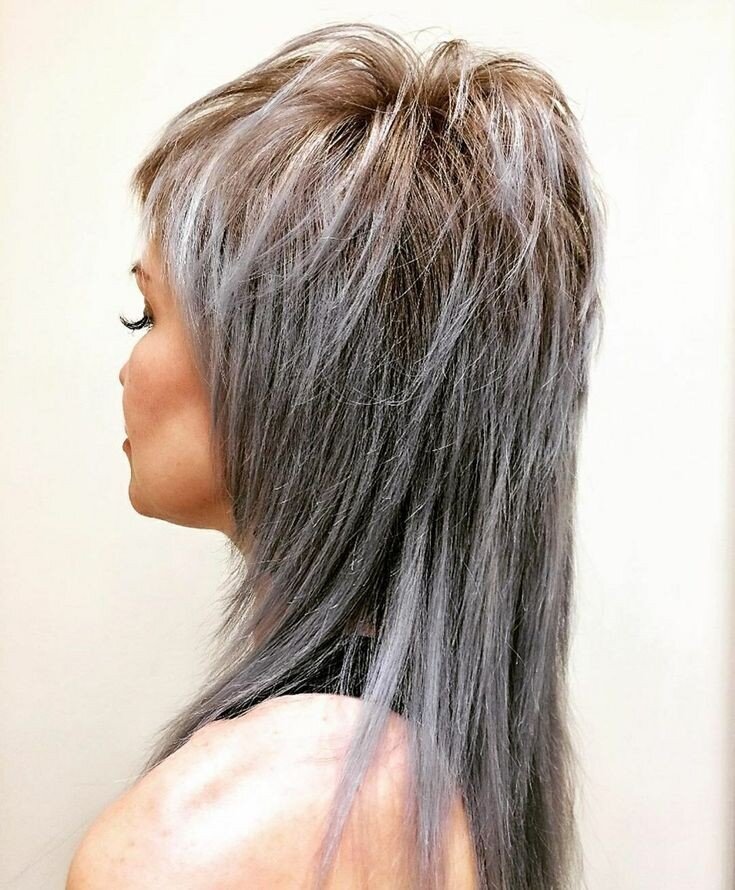 Современный вариант стрижки "Итальянка" с несведёнными зонами. Такой вариант подходит тонким и даже негустым волосам.