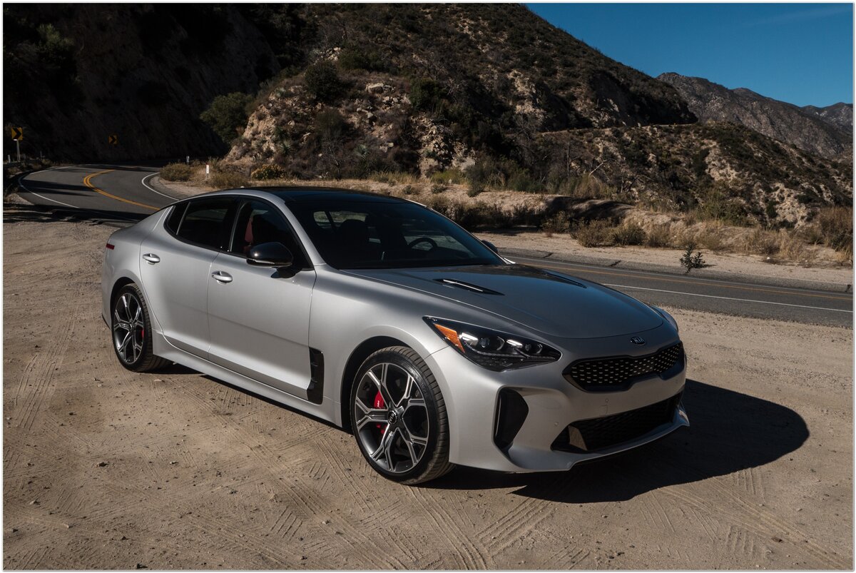 Фото Kia Stinger