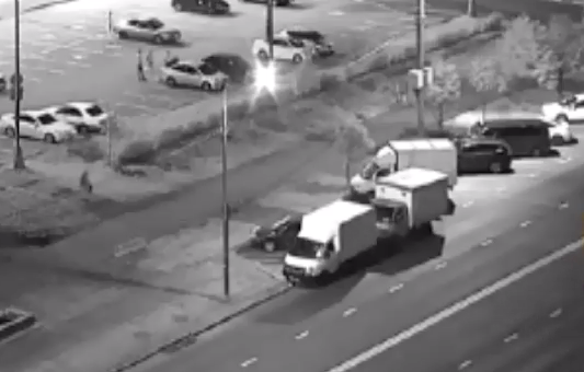 Кадр момента угона с камеры видеонаблюдения