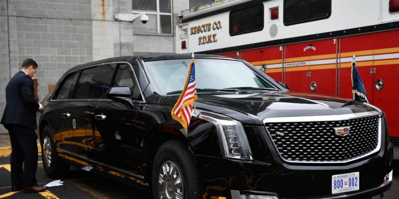 Фото нового автомобиля Дональда Трампа президента США лимузин Cadillac. Getty Images/Mandel Ngan - Car and Driver