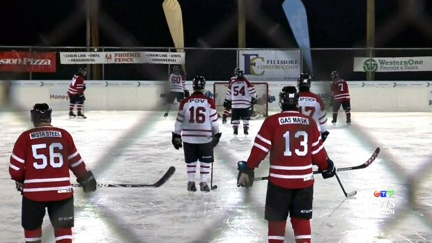 Самый продолжительный матч длился 240 часов и вошел в книгу рекордов Гиннеса.