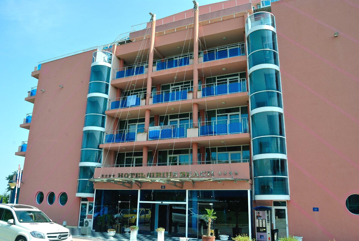 Отель в Константин и Елена