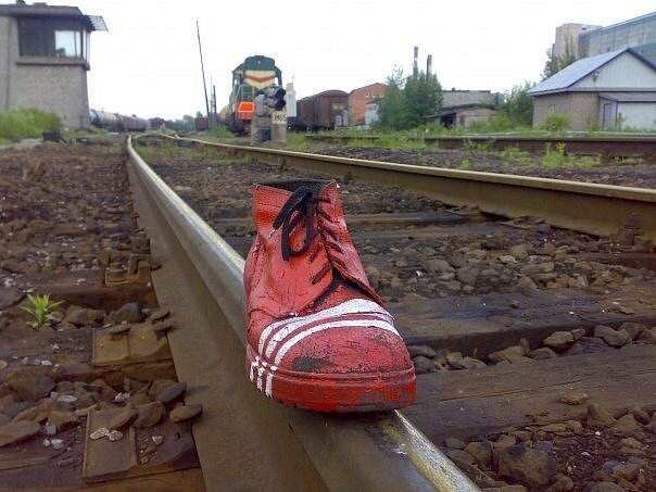          "Тормозной башмак", почти похож, но не он:)  (Фото с сервиса Яндекс Картинки)