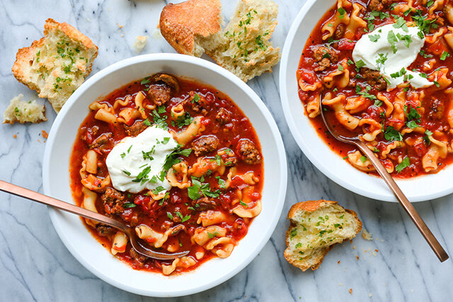 https://damndelicious.net/2019/03/11/slow-cooker-lasagna-soup/