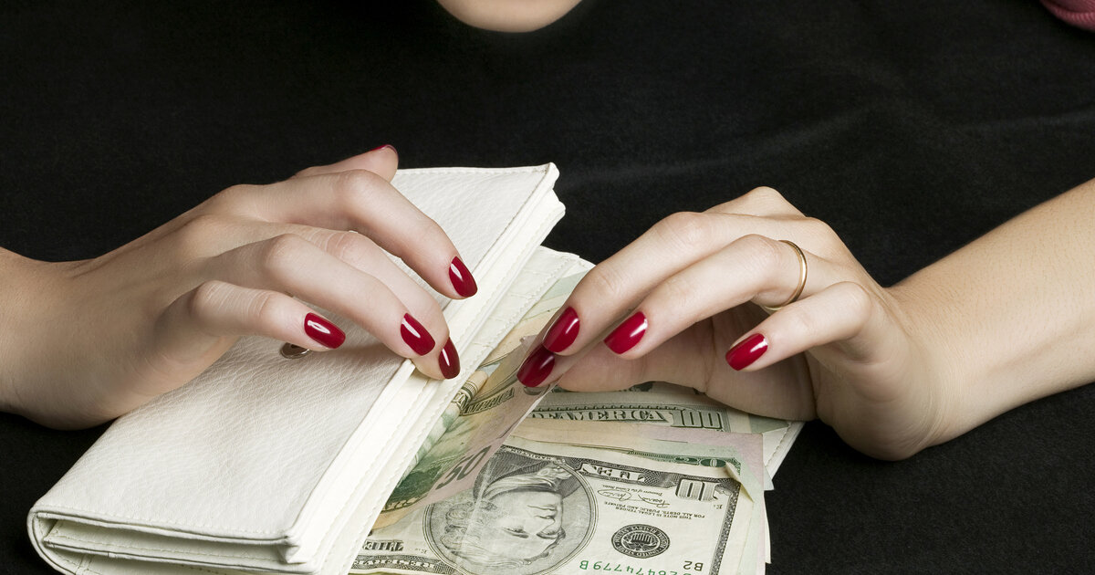 Источник фото: https://newstracker.ru/news/incident/27-02-2017/skryvavshuiusia-bolee-polugoda-kreditnuiu-moshennitsu-zaderzhali-na-stavropole-35324?ind=1&page=1&show_dt=1