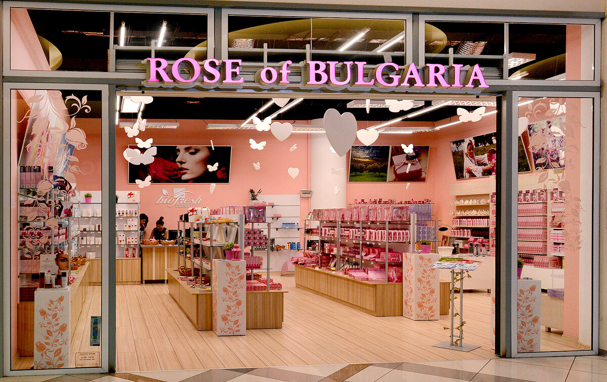 Изображение с сайта rougerosepetale.com