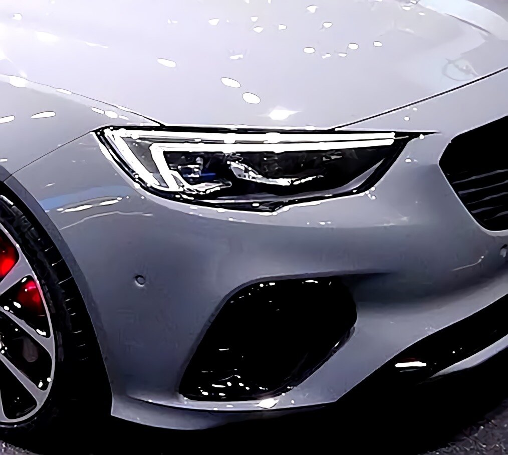 Передяя оптика Opel Insignia GSi 