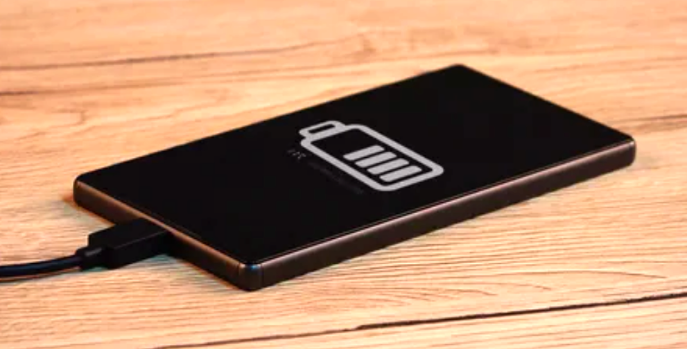 *  смартфоны с графеновыми аккумуляторами  собираются выпускать многие фирмы.