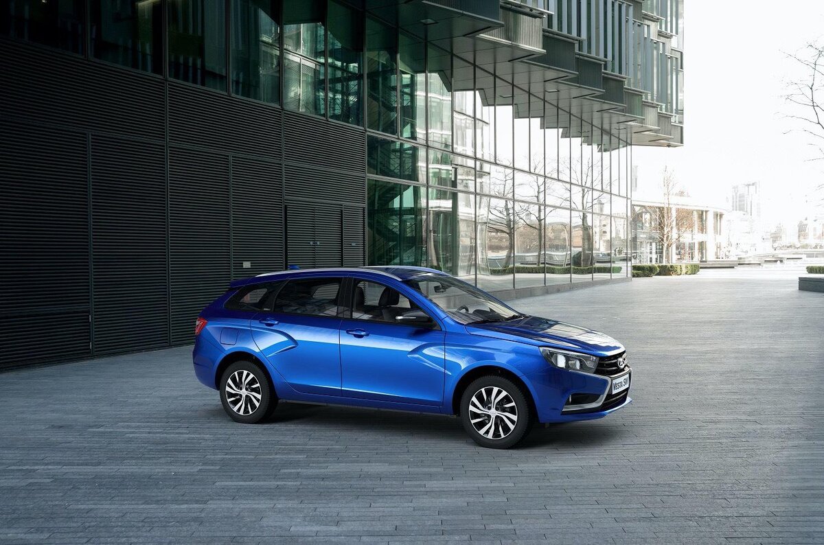 С появлением вариатора также появился интересный синий цвет!