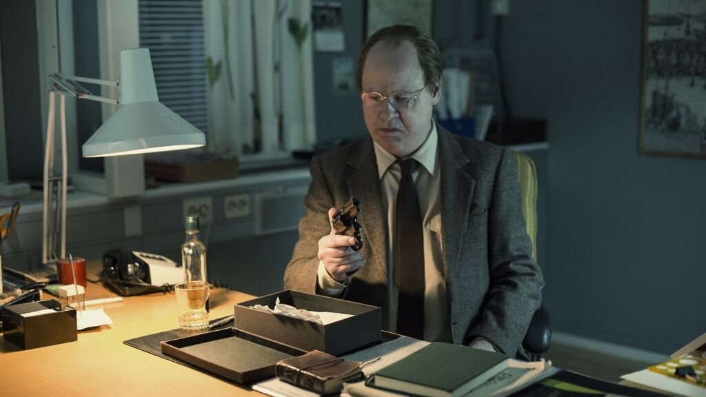 Решение. Кадр из сериала «Сомнительный убийца».