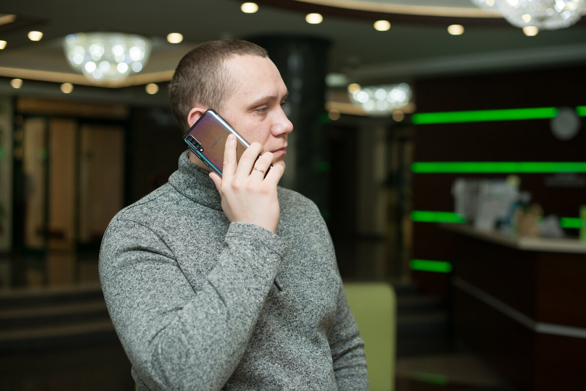 Настоящий трудоголик работает даже тогда, когда должен отдыхать.