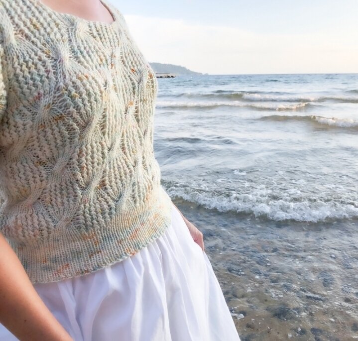 Футболка с "косами" от Yamagara.knits | Тепло о вязании | Дзен