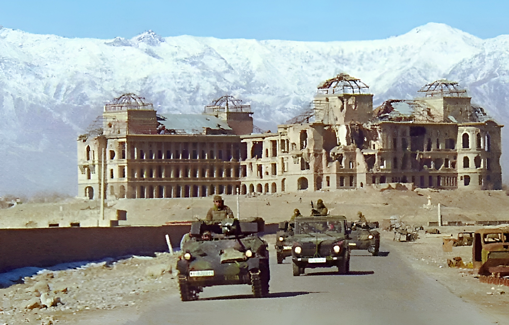 Тактический рюкзак с флагом россии. 27 штурм. Флаг королевства венгрии. Малахов курган оборона севастополя 1854-1855. 27 декабря 1979 штурм дворца амина.