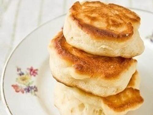 Пошаговый рецепт приготовления медовых оладий на скорую руку