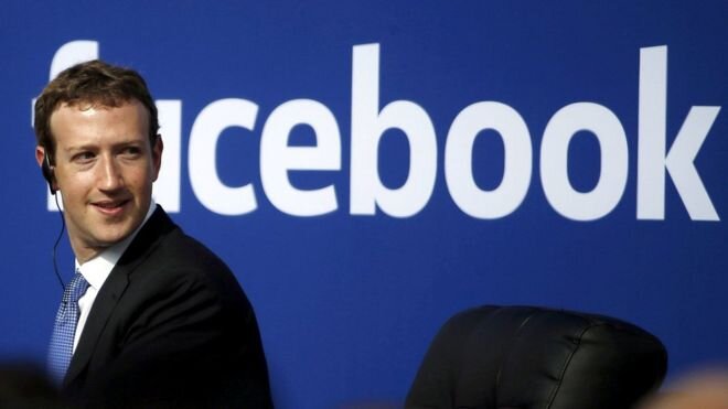 Facebook удаляет много контента, созданного Кремлем перед выборами