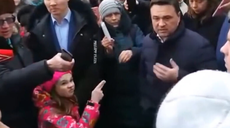 Андрей Воробьев на митинге в Волоколамске