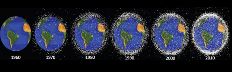 Сколько спутников земли в космосе. Спутник земли.