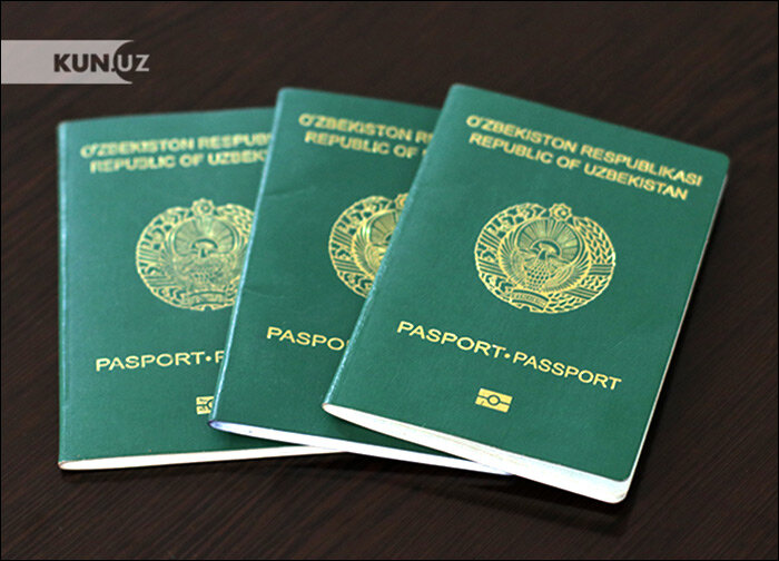 Паспорта Узбекистана. Фото с сайта Kun.uz
