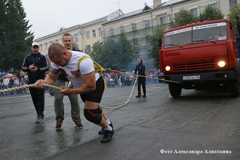 Силовой экстрим Роман Щербаков