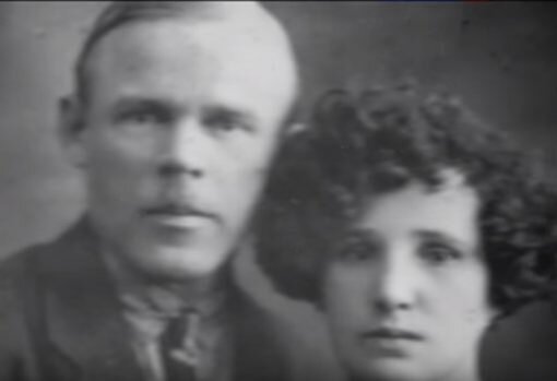 Родители Анатолия: Иван Степанович и Мария Васильевна Китовы. Кадр видео Youtube