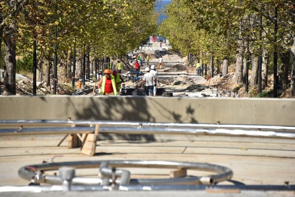 Реконструкция главной аллеи Парка Победы в Севастополе. Фото: sevzakon.ru 