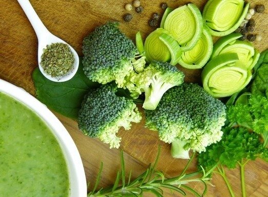 Каким волосам оно подходит?