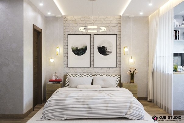 Часто в скандинавской спальне делают ниши из гипсокартона, которые немного оживят дизайн, или легкие полки, придающие комнате уют.Потолок светлого цвета поднимет комнату вверх. Наиболее часто используют краску или штукатурку. Для тех, кому не хочется сложностей с такой отделкой, хорошим вариантом сунут натяжные или навесные потолки.