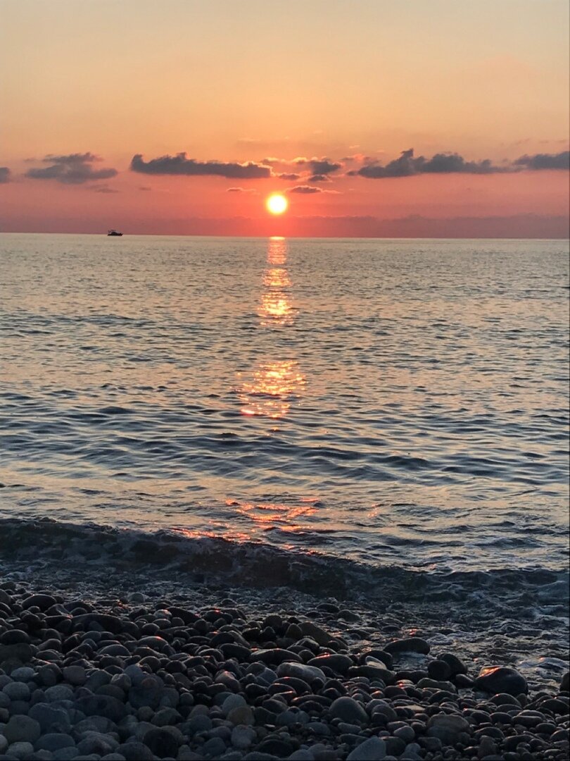 Ну как не влюбиться в такие закаты...