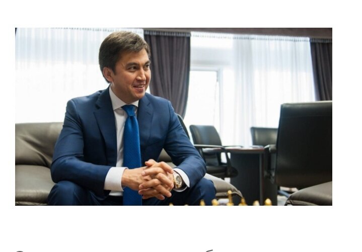 За наветами в адрес бывшего акима Шымкента стоят силы, которые хотят раздербанить городское автотранспортное хозяйство 
Cразу же после того, как Габидулла Абдрахимов покинул свой пост, ему вслед полетели инспирированные кем-то наветы: бывшего акима Шымкента и его команду пытались обвинить в коррупции. А когда эти обвинения не возымели действия, переключились на его детище – осуществленный проект АО «СПК «Shymkent» и муниципальной компании «Шымкент BUS» по обеспечению города сотнями современных «зеленых автобусов».

Под сомнения начали ставиться сами автобусы: выискивались якобы проектные и инженерные несовершенства заказанных на казахстанском заводе машин, в то время, как об аварийных китайских микроавтобусах недобросовестных перевозчиков Шымкента, субъективно умалчивалось.

Все это шло и разжигалось по немногочисленным каналам в социальных сетях. Как выяснилось, все это было выгодно не столько новому акиму Шымкента Ерлану Айтаханову, сколько другим местным кланам, под влияние которых новый градоначальник города республиканского значения попал довольно быстро.

Оно и понятно: не обладая такой пассионарностью как Габидулла Абдрахимов Ерлан Айтаханов продержался совсем не долго, в итоге впустив в знаковые ниши городского хозяйства людей быть может и не чужих для юга, но уж точно никаким боком сейчас к Шымкенту не относящихся.

Например, за поклепом в адрес Абдрахимова как акима, в особенности его работающего проекта современного городского автопарка «Шымкент BUS» стоит предприниматель в сфере выращивания и переработки сельскохозяйственной продукции, чей бизнес на самом деле контролируется действующим акимом одной из областей страны.

Теперь эти люди хотят влезть в прибыльную сферу городского пассажирского транспорта Шымкента и, разумеется, проект бывшего акима Абдрахимова, который упорядочивал и выводил на белый свет многие бизнес-процессы в муниципальной автотранспортной среде, для них как серьезная заноза.

Пока Габидулла Абдрахимов был в силе и при власти в третьем по величине городе-миллионнике страны, ему удавалось не только продвигать нужные муниципальные проекты, но и отгонять от них жадные до денег местные кланы и группировки.

Когда же ему на смену пришел Ерлан Айтаханов, не обладающий соответствующей волей, характером и командой, его «крепость» быстро пала перед напором других более сильных групп.
