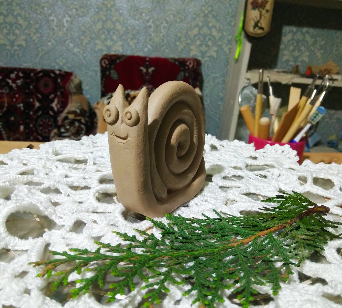 Улитка из глины