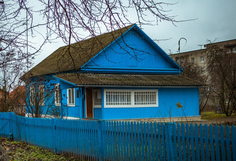 Дом рудня смоленская область. Дом музей Егорова в Рудне Смоленской области. Дом-музей Михаила Егорова в Рудне. Дом музей Егорова Смоленск. Дом Егорова в Рудне.