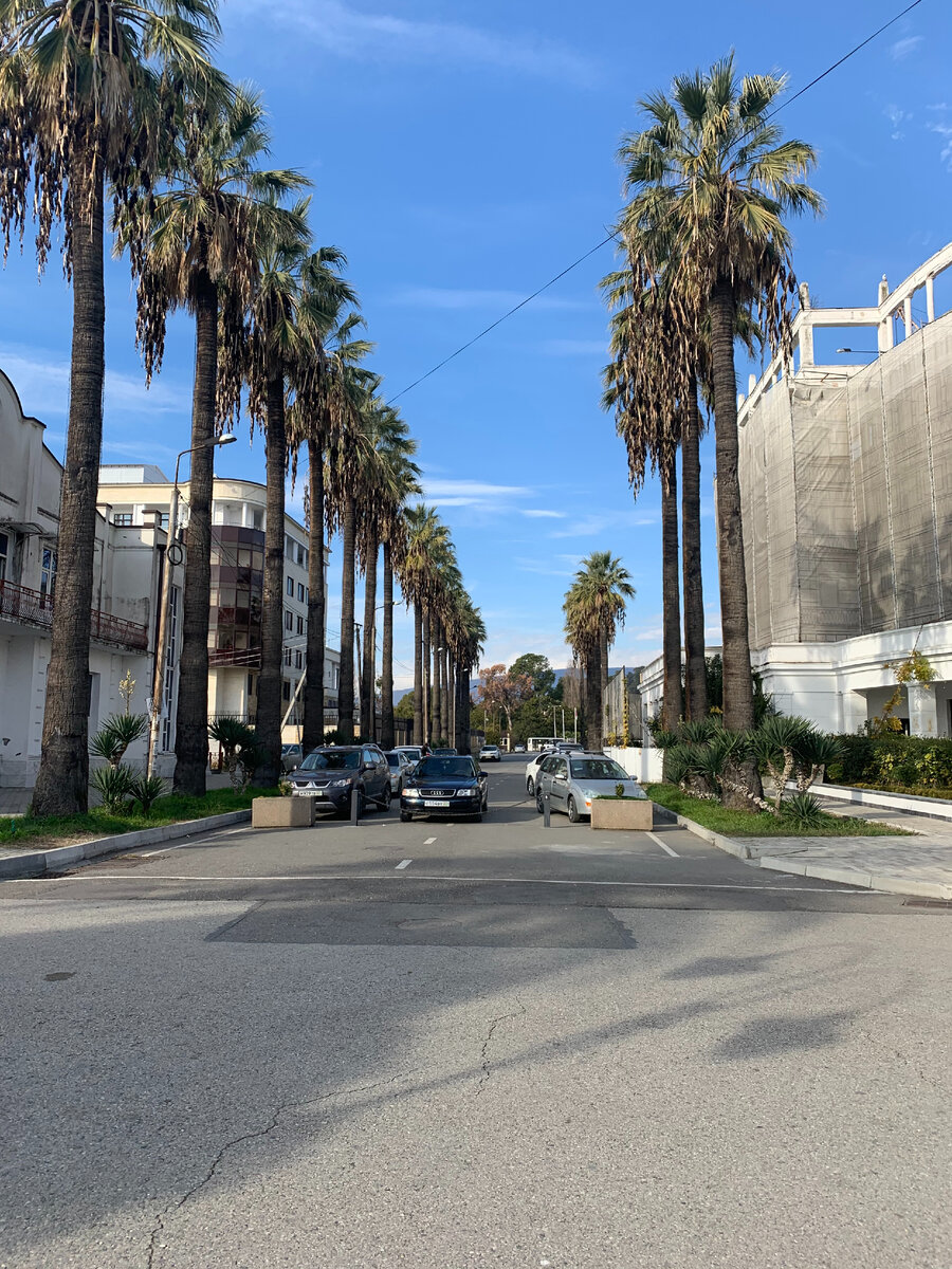 Сухум, авторское фото