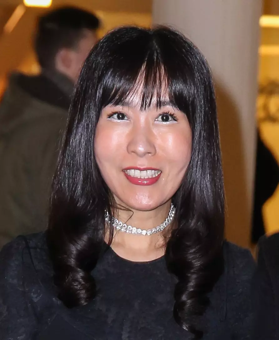 Жена Шрёдера. Со-Ён Шрёдер-Ким