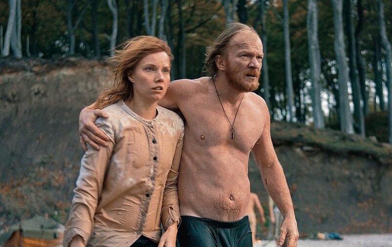 Листайте кадры.