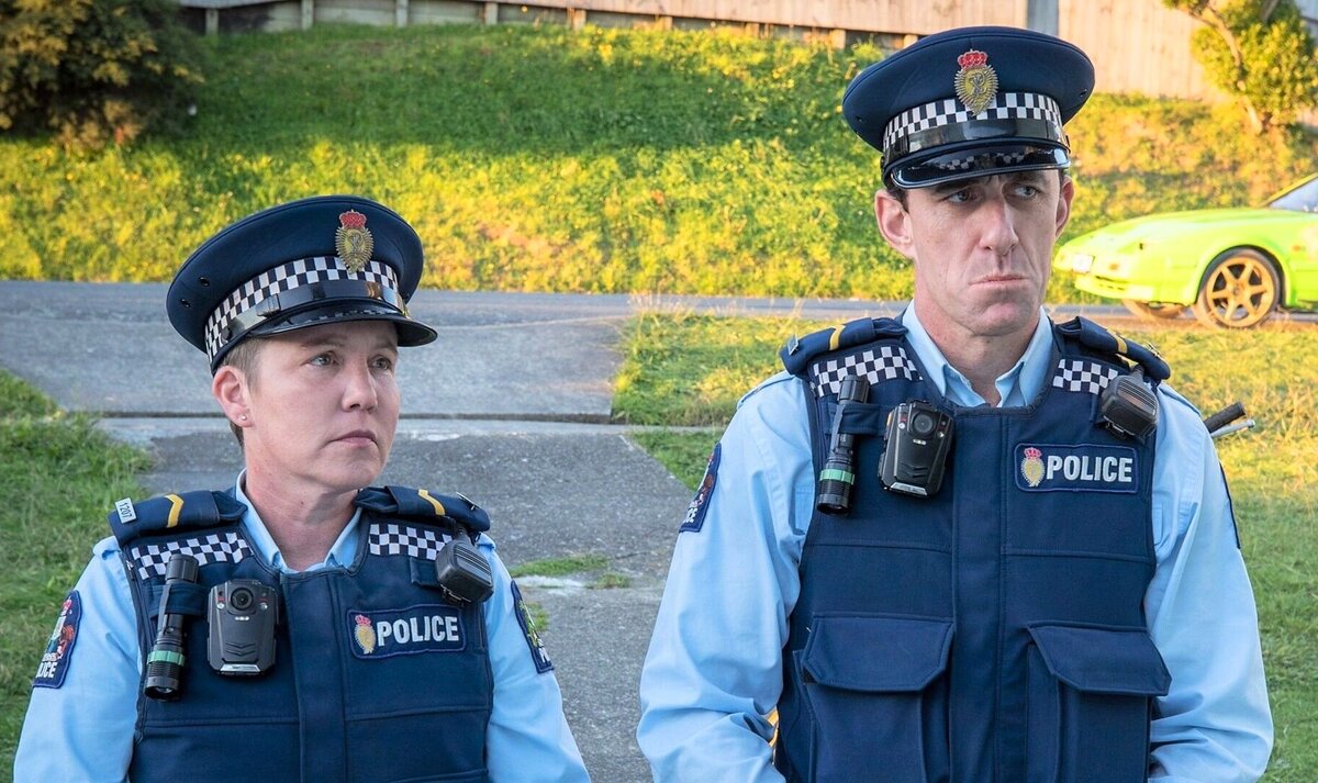 Кадр из сериала «Паранормальный Веллингтон/Wellington Paranormal»