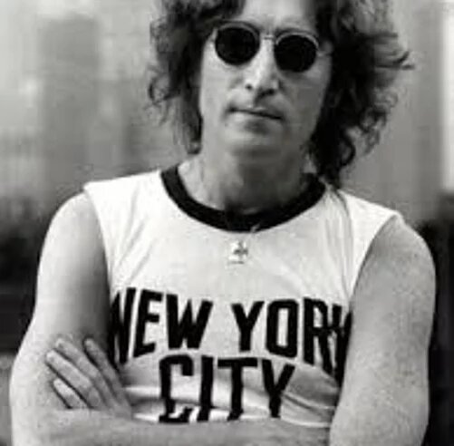 В 1980 году, когда Джон Леннон отправлялся в студию звукозаписи из своего дома на Манхэттене, Чепмен попросил у него автограф. Но уже в 22:50 Леннон с женой Йоко Оно вернулся домой, где их все еще ждал Чепмен. Убийца сделал пять выстрелов в спину музыканта, четыре из которых смертельно ранили Леннона в левое лёгкое. Марк все еще находится в тюрьме, но не раз подавал прошение о досрочном освобождении. Жена Леннона Йоко Оно в 2000 году также отправила письмо в комиссию, написав, что не будет чувствовать себя в безопасности, если убийца ее мужа будет освобождён. Сам Чепмен утверждал, что убийство музыканта было лишь способом самоутвердиться.